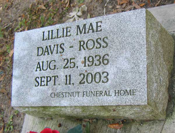 Lillie Mae Davis Ross Gravestone Photo