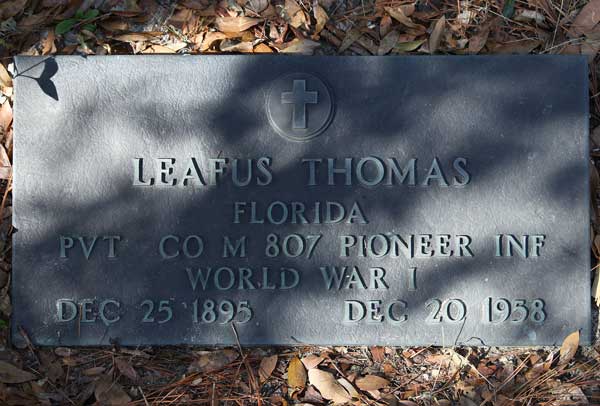 Leafus Thomas Gravestone Photo