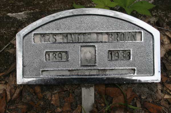 Mrs. Maude L. Brown Gravestone Photo