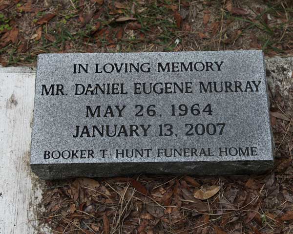 Mr. Daniel Eugene Murray Gravestone Photo