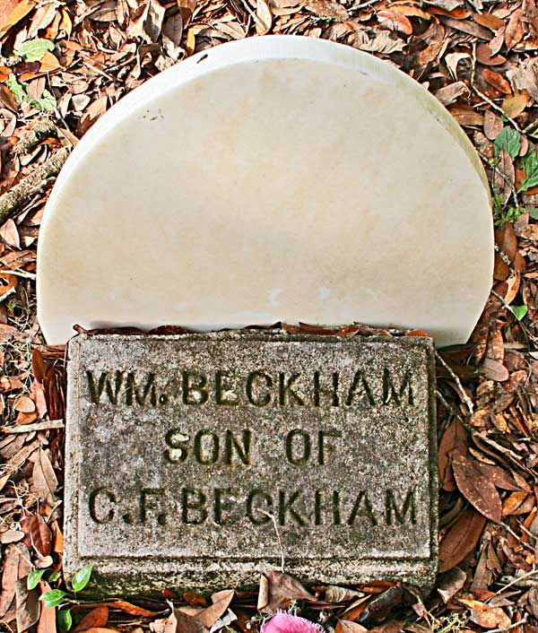 Wm. Beckham Gravestone Photo