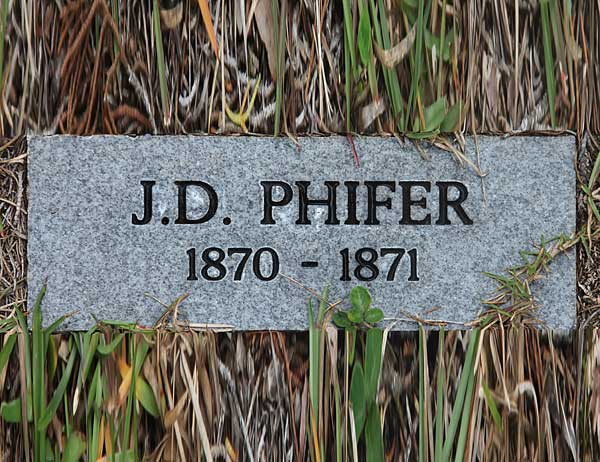 J.D. Phifer Gravestone Photo