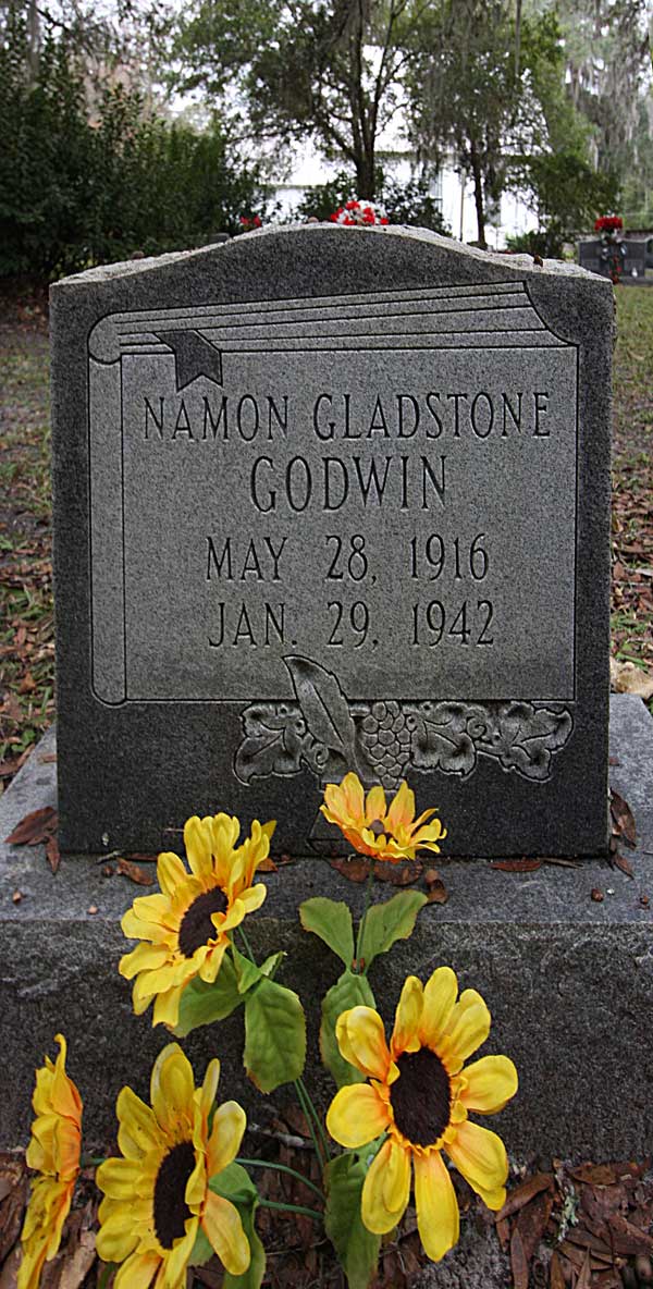 Namon Gladstone Godwin Gravestone Photo