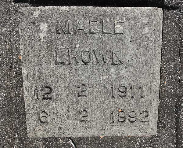 MABLE BROWN Gravestone Photo