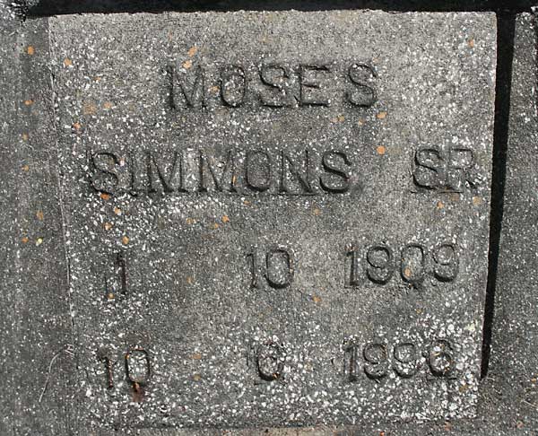 MOSES SIMMONS Gravestone Photo