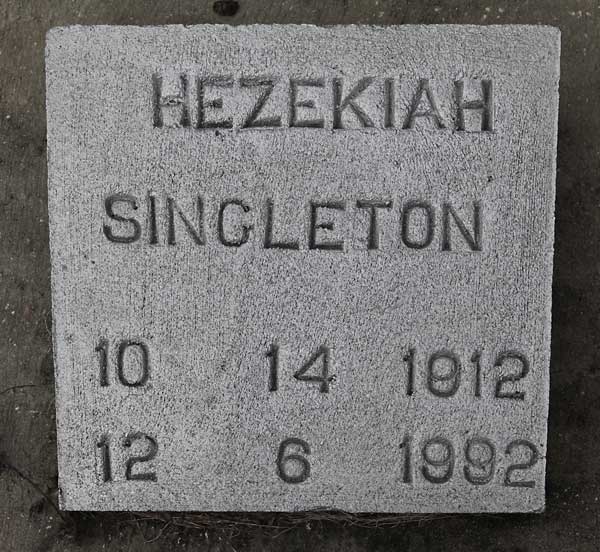 HEZEKIAH SINGLETON Gravestone Photo