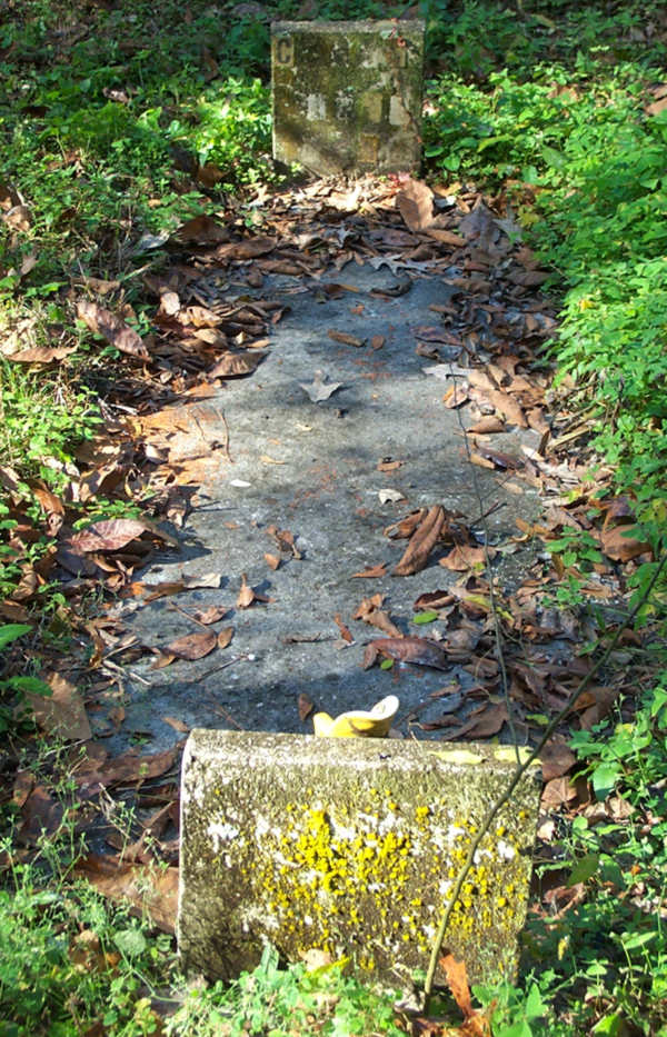  Unknown Gravestone Photo