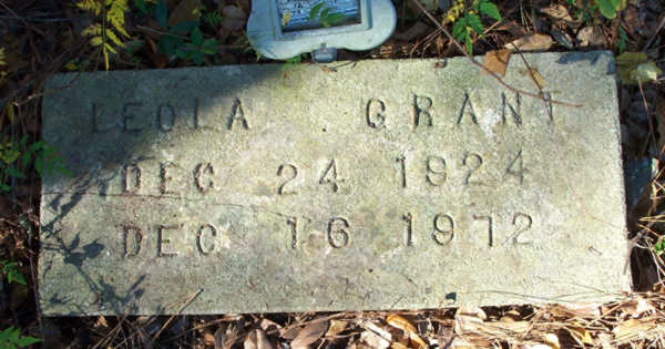 Leola Grant Gravestone Photo