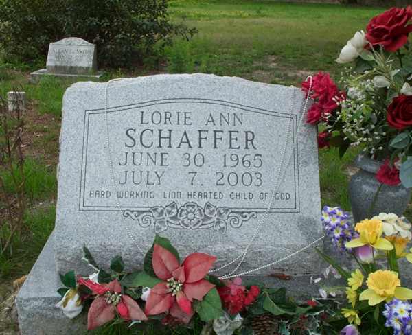 Lorie Ann Schaffer Gravestone Photo