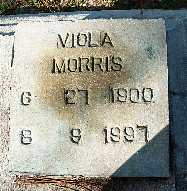 Viola Morris Gravestone Photo