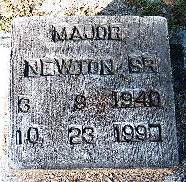 Major Newton Gravestone Photo