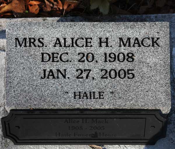 Alice H. Mack Gravestone Photo