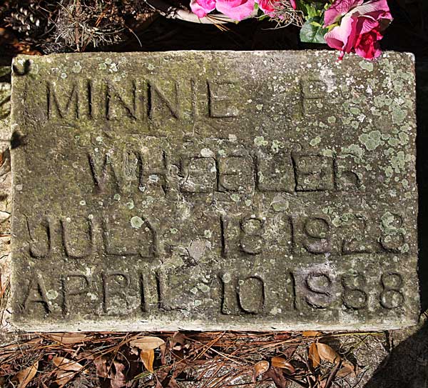 Minnie P. Wheeler Gravestone Photo