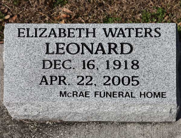 Elizabeth Waters Leonard Gravestone Photo