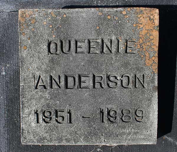 Queenie Anderson Gravestone Photo