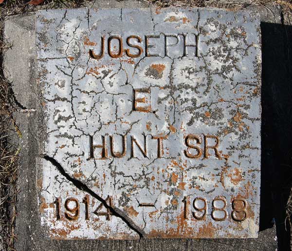 Joseph E. Hunt Gravestone Photo