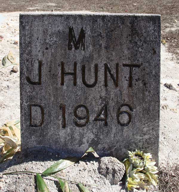 M.J. Hunt Gravestone Photo