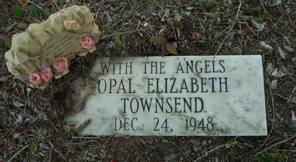 Opal Elizabeth Townsend Gravestone Photo