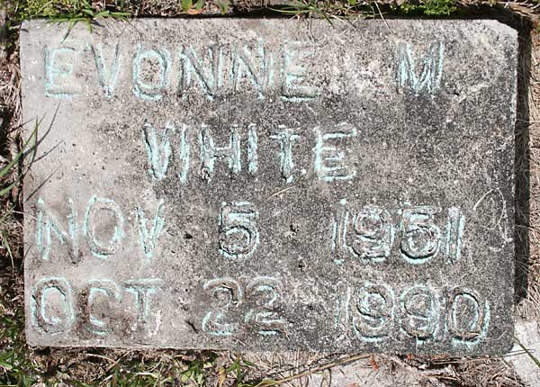 Evonne M. White Gravestone Photo