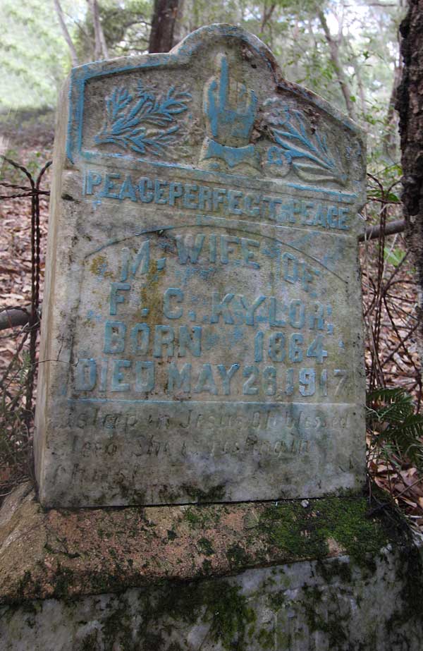 M. Kylor Gravestone Photo