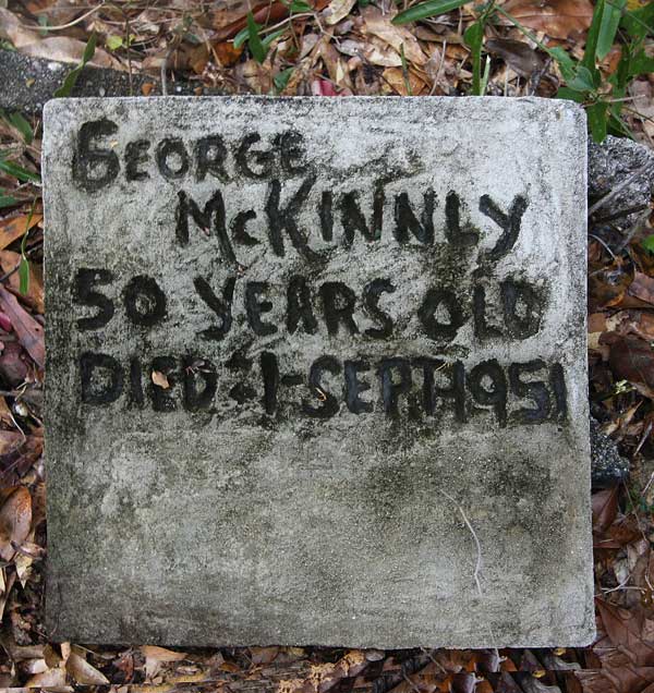 George McKinnly Gravestone Photo