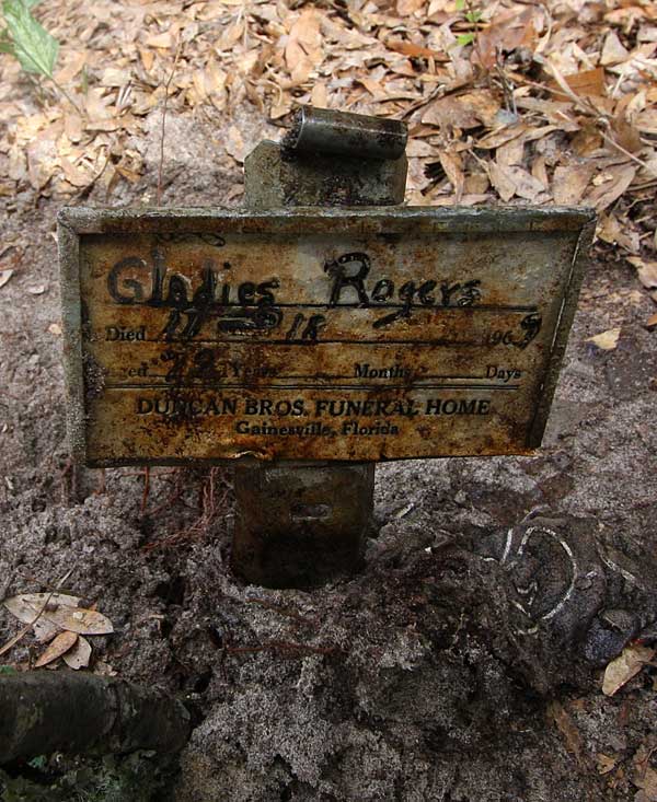 Gladies Rogers Gravestone Photo