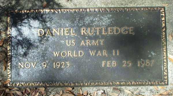 Daniel Rutledge Gravestone Photo