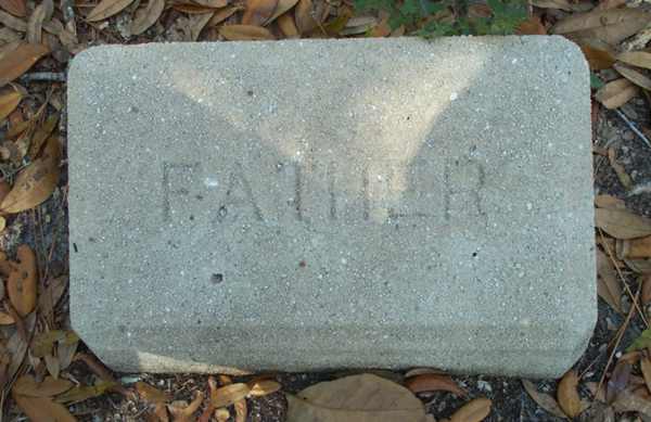   Unknown  Gravestone Photo