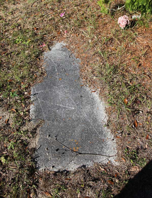  Unknown Gravestone Photo