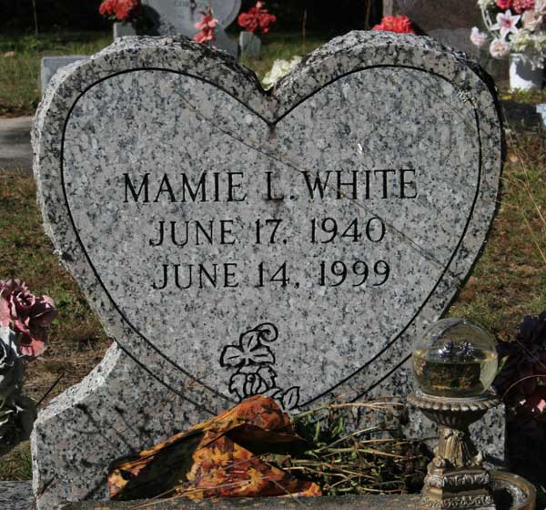 MAMIE L. WHITE Gravestone Photo