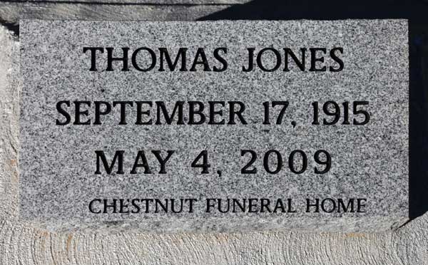 THOMAS JONES Gravestone Photo