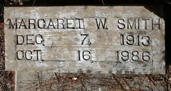 MARGARET W. SMITH Gravestone Photo
