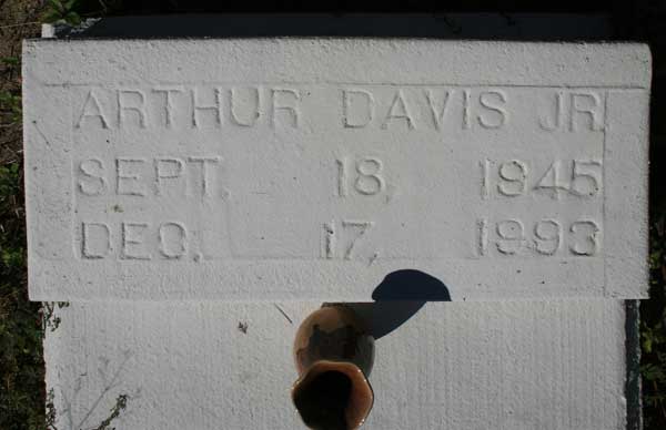 ARTHUR DAVIS Gravestone Photo