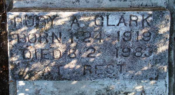 RUBY A. WASHINGTON CLARK Gravestone Photo