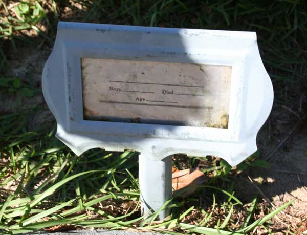  Unknown Gravestone Photo