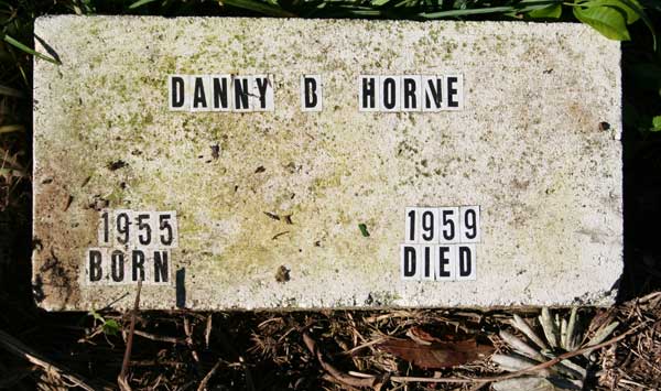 DANNY B. HORNE Gravestone Photo