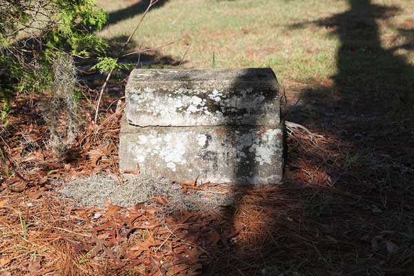  Unknown Gravestone Photo