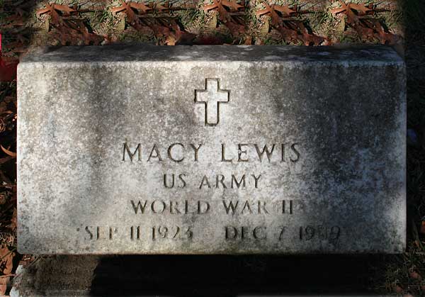 Macy Lewis Gravestone Photo