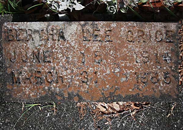 Bertha lee Grice Gravestone Photo