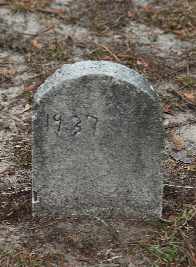 Unknown Gravestone Photo