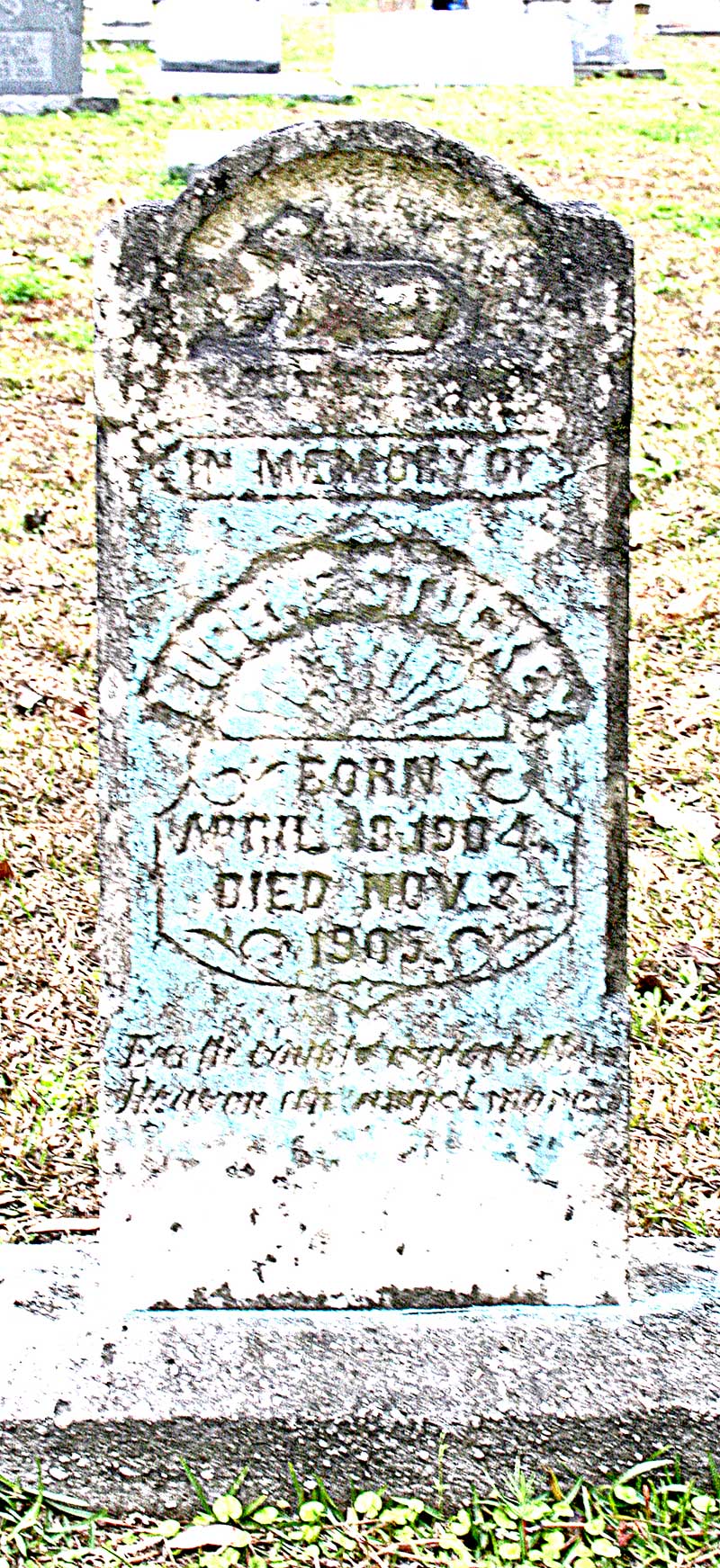 Eugene Stuckey Gravestone Photo