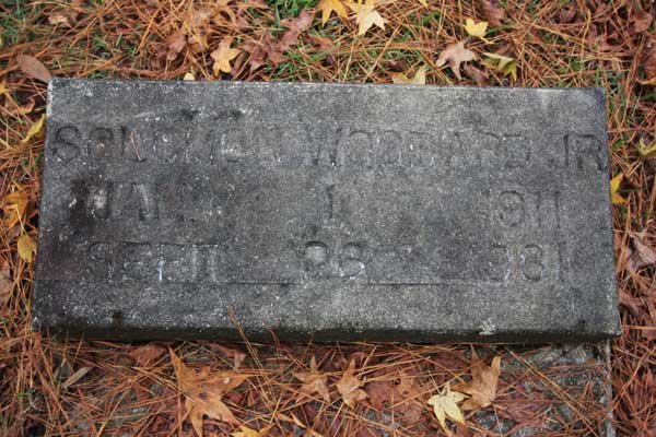 Solomon Woodard Gravestone Photo