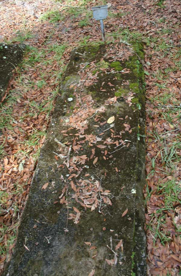  Unknown Gravestone Photo