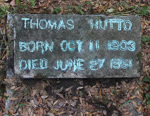 Thomas Hutto Gravestone Photo