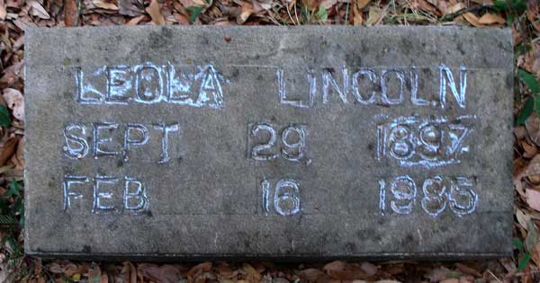 Leola Lincoln Gravestone Photo