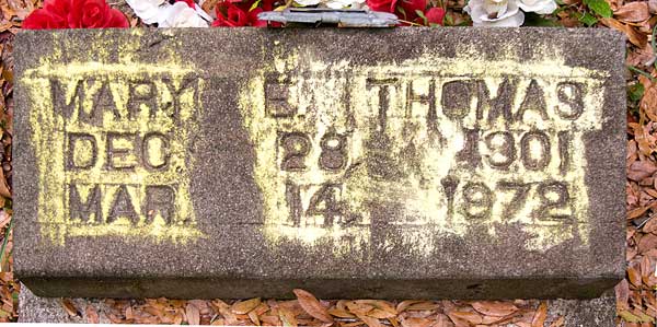 Mary E. Thomas Gravestone Photo