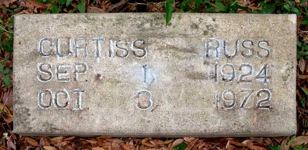 Curtiss Russ Gravestone Photo