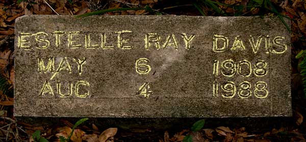 Estelle Ray Davis Gravestone Photo