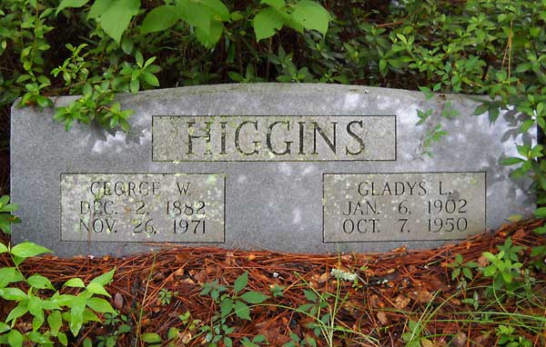 George W. & Gladys L. Higgins Gravestone Photo