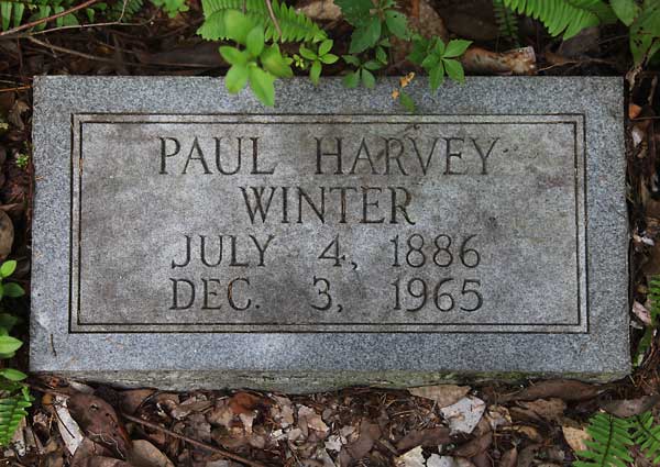 Paul Harvey Winter Gravestone Photo